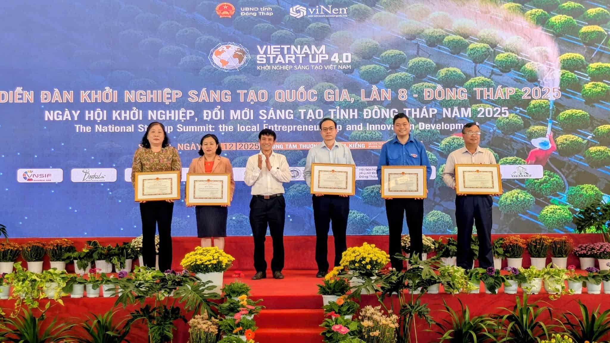 Trường Đại học Tiền Giang vinh dự nhận Bằng khen về đổi mới sáng tạo và khởi nghiệp sinh viên