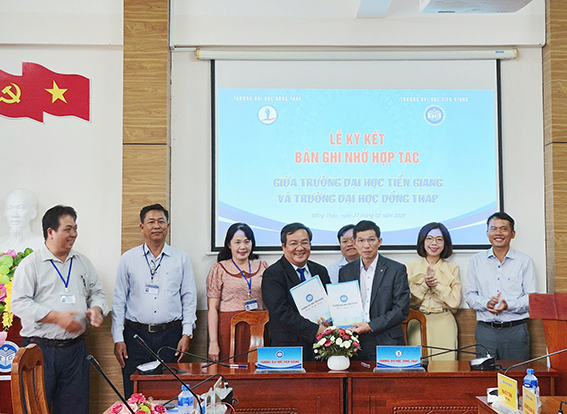 Trường Đại học Tiền Giang ký kết hợp tác với Trường Đại học Đồng Tháp