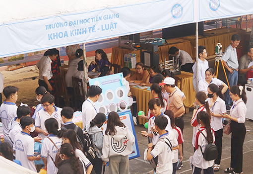 3.999 thí sinh đăng ký thi Đánh giá năng lực của ĐHQG-HCM tại Trường Đại học Tiền Giang