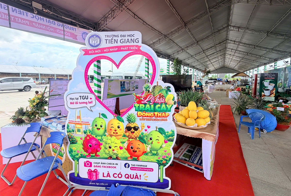 Trường Đại học Tiền Giang tham gia trưng bày tại Lễ hội Trái cây Đồng Tháp lần thứ I năm 2026
