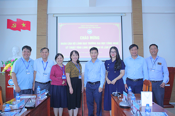 Trường Đại học Tiền Giang và Trường Đại học Công nghệ kỹ thuật Vĩnh Long trao đổi hợp tác đào tạo