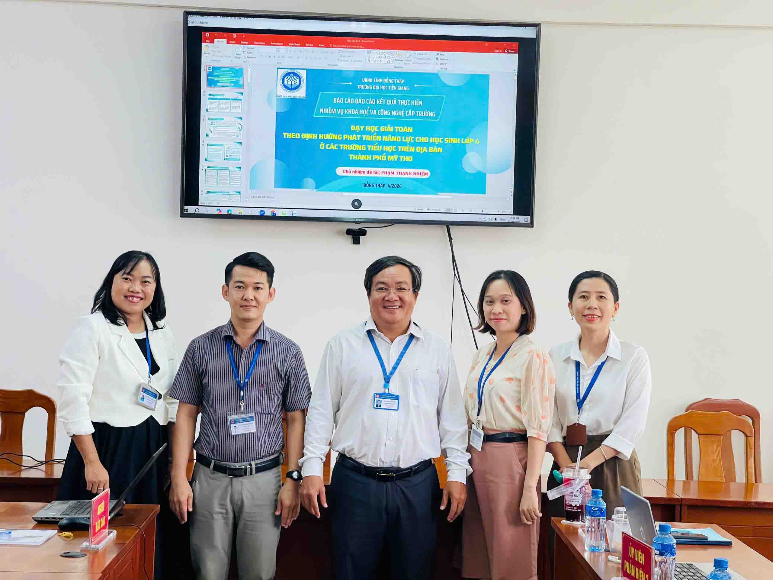 Họp đánh giá kết quả thực hiện nhiệm vụ KH&CN